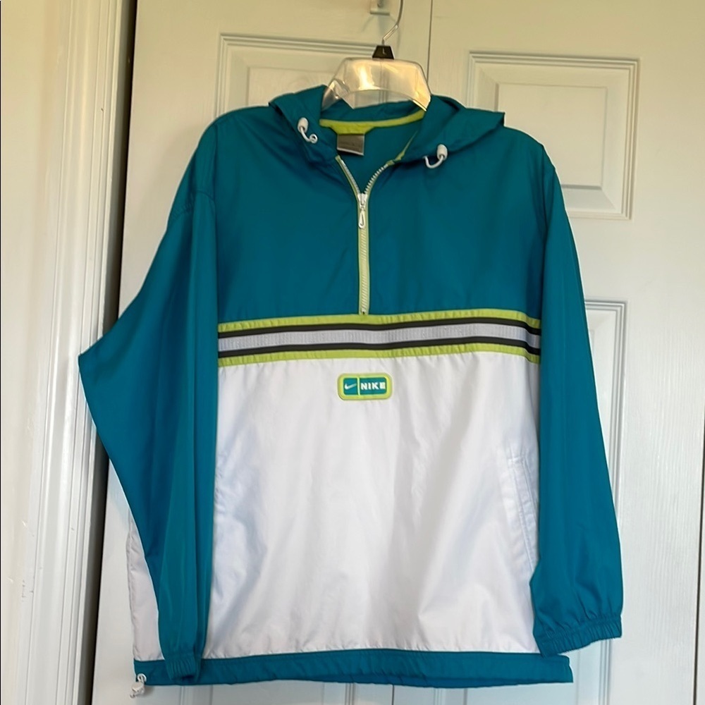 VTG 1990s sz M Nike windbreaker over head jacket, zip-up, color-block design